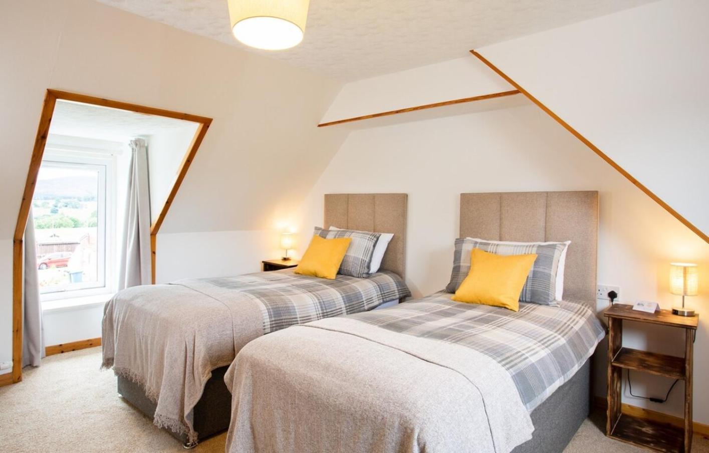 Mike'S 3-Bedroom Countryside Cottage Alness Luaran gambar