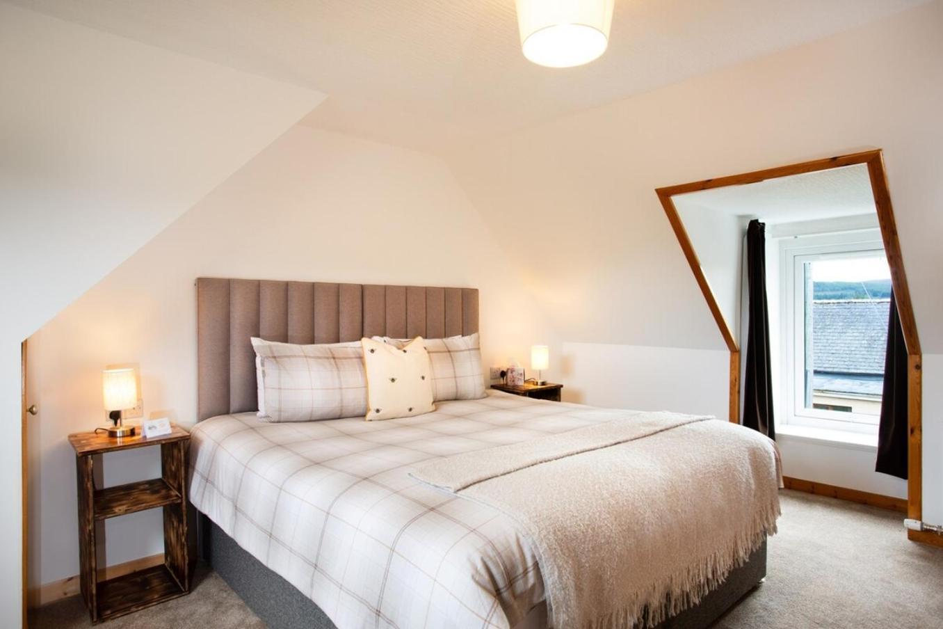 Mike'S 3-Bedroom Countryside Cottage Alness Luaran gambar