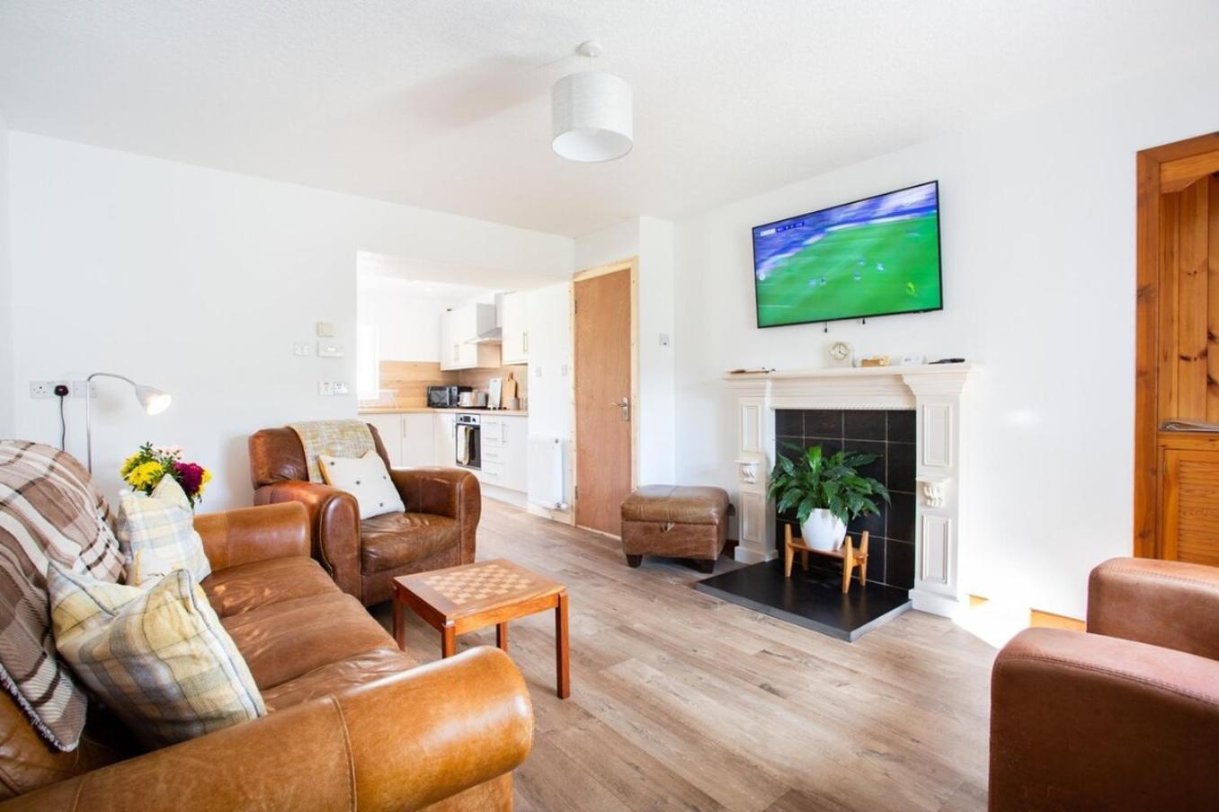 Mike'S 3-Bedroom Countryside Cottage Alness Luaran gambar