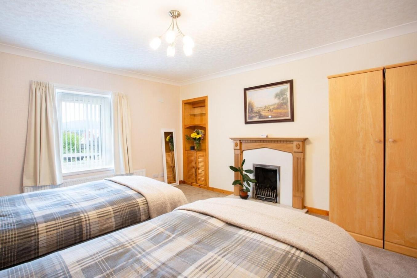 Mike'S 3-Bedroom Countryside Cottage Alness Luaran gambar