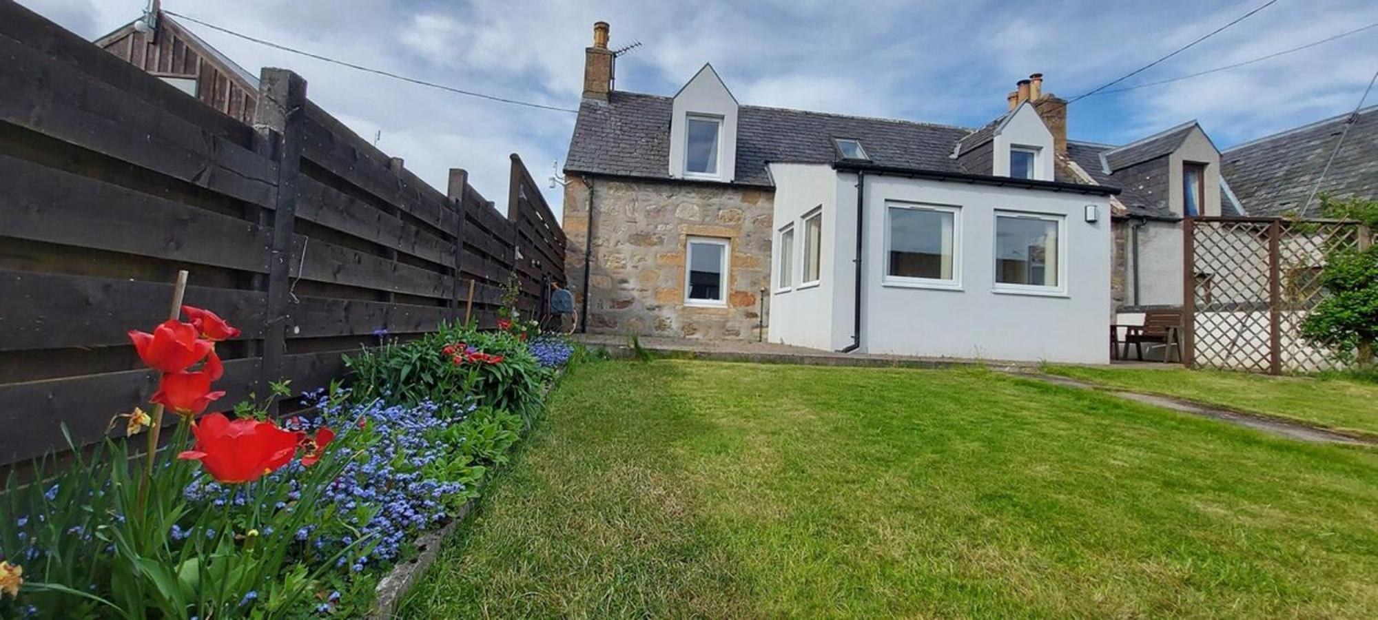 Mike'S 3-Bedroom Countryside Cottage Alness Luaran gambar